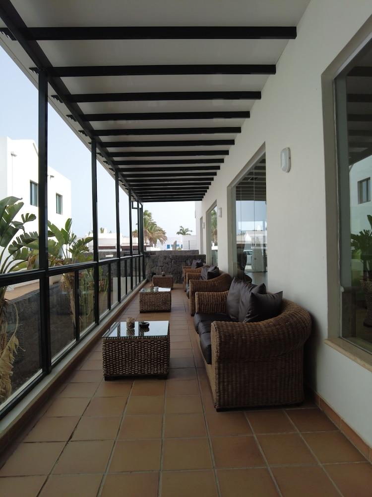 Hotel Pocillos Playa, Solo Adultos Puerto del Carmen  Kültér fotó